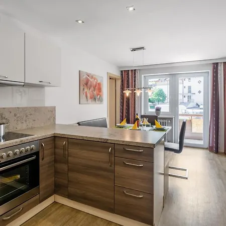 Haus Voglreiter - Inkl Sommerkarte, Zentrale Und Ruhige Lage, Garten Mit Spielplatz *