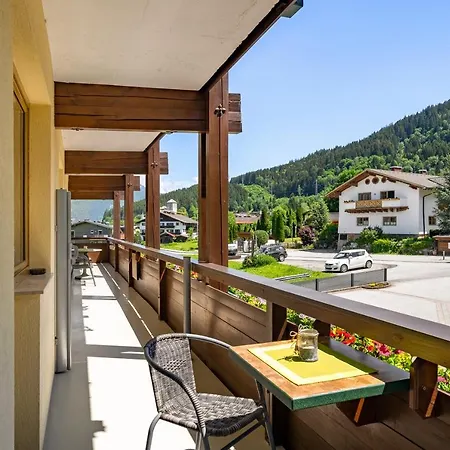 Haus Voglreiter - Inkl Sommerkarte, Zentrale Und Ruhige Lage, Garten Mit Spielplatz *