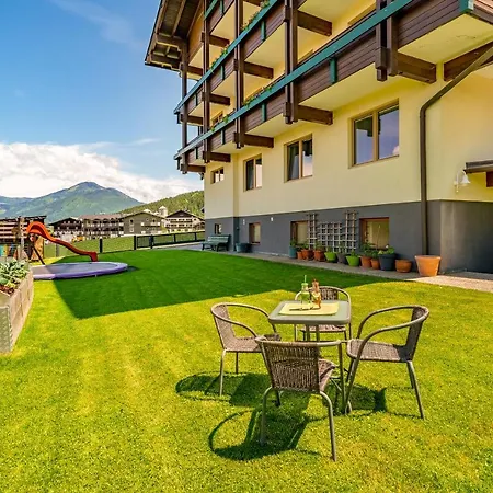 Haus Voglreiter - Inkl Sommerkarte, Zentrale Und Ruhige Lage, Garten Mit Spielplatz * Kaprun