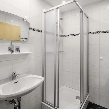 Haus Voglreiter - Inkl Sommerkarte, Zentrale Und Ruhige Lage, Garten Mit Spielplatz Appartement *