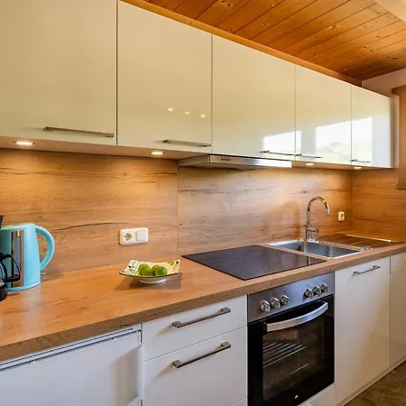 Appartement Haus Voglreiter - Inkl Sommerkarte, Zentrale Und Ruhige Lage, Garten Mit Spielplatz Kaprun