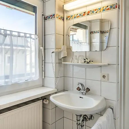 Haus Voglreiter - Inkl Sommerkarte, Zentrale Und Ruhige Lage, Garten Mit Spielplatz *