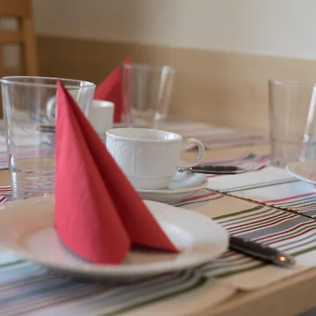 Haus Voglreiter - Inkl Sommerkarte, Zentrale Und Ruhige Lage, Garten Mit Spielplatz * Kaprun