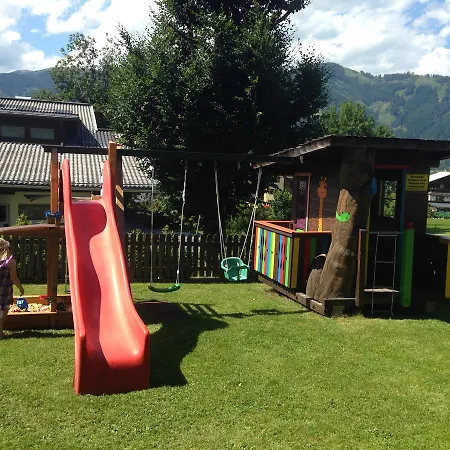 Haus Voglreiter - Inkl Sommerkarte, Zentrale Und Ruhige Lage, Garten Mit Spielplatz